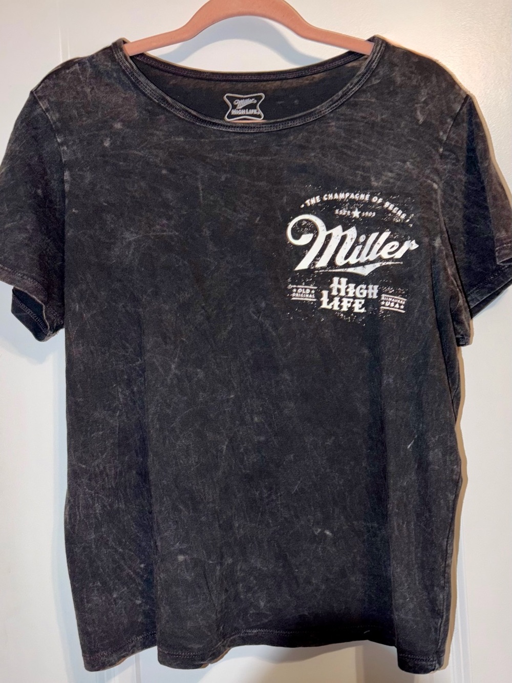 NWOT Miller High Life Women's Black Cropped Graphic Short Sleeve Tee
